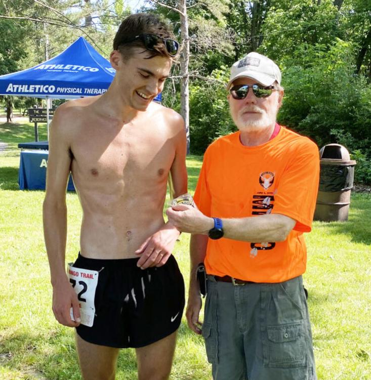 Lake Mingo race male winner.jpg